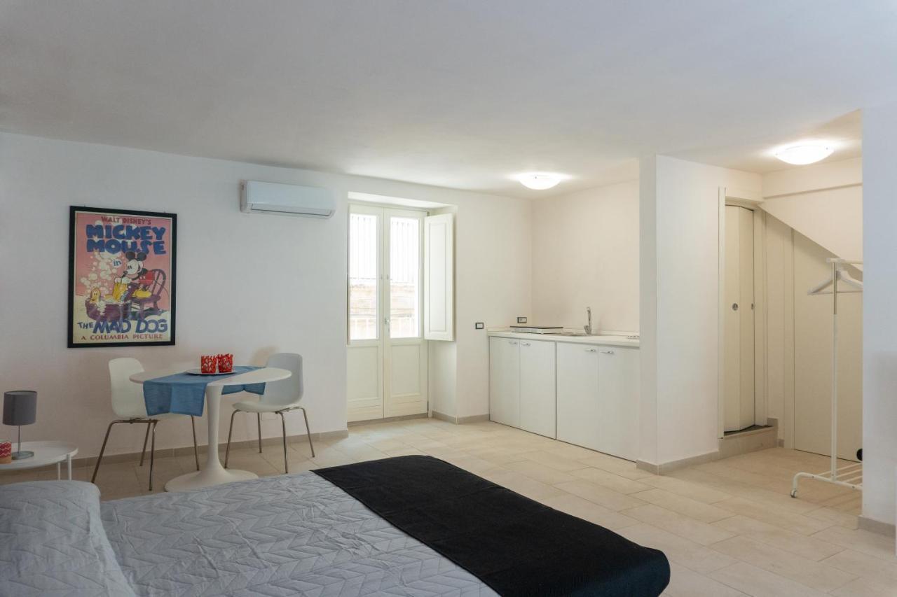 סירקוזה Arco Del Mercato Suite מראה חיצוני תמונה